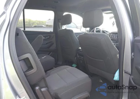 2023 Chevrolet Traverse Awd Lt Cloth z USA, uszkodzony, nr VIN 1GNEVGKW3PJ336948